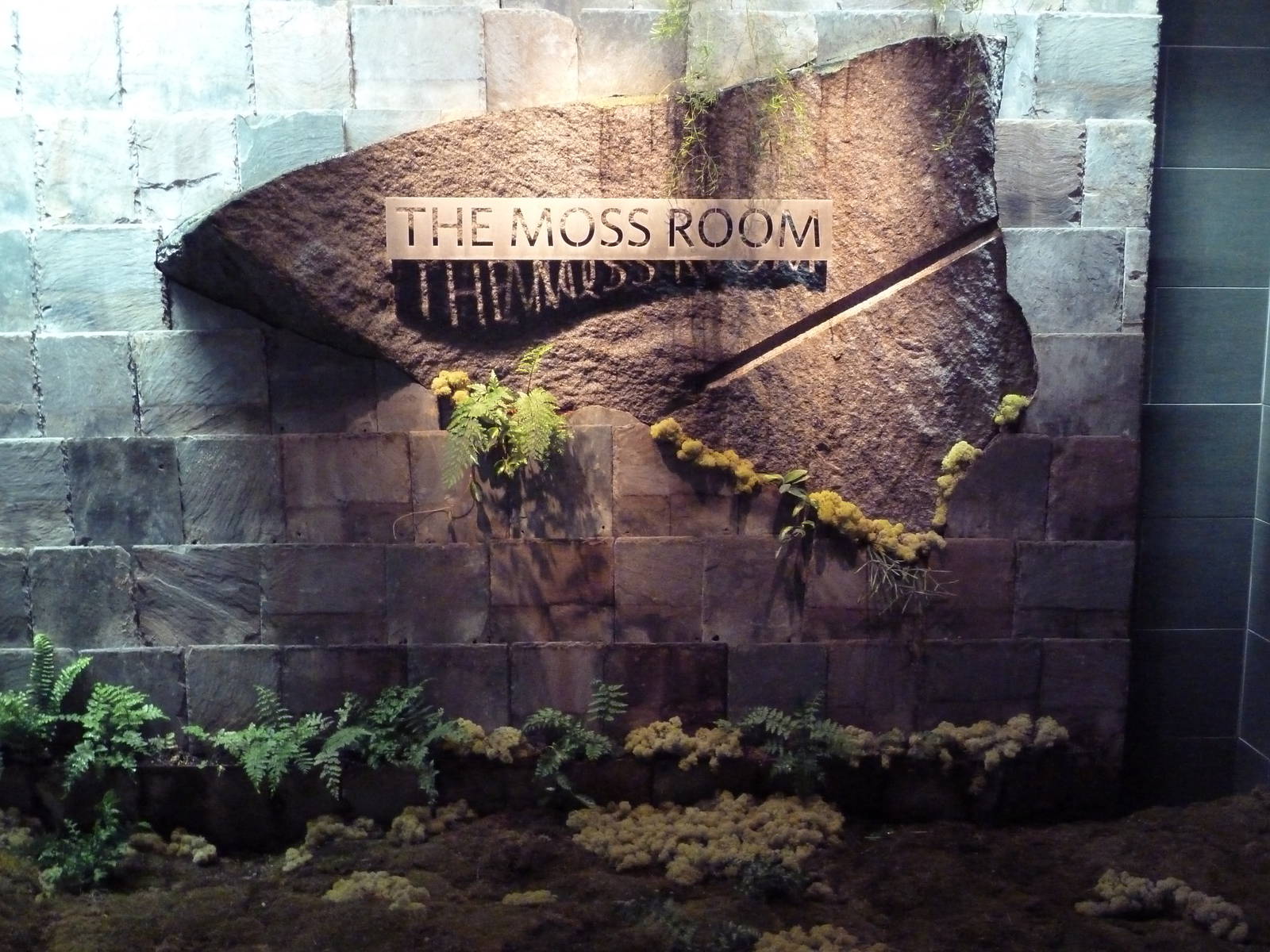The Moss Room - Fine Dining Restaurant