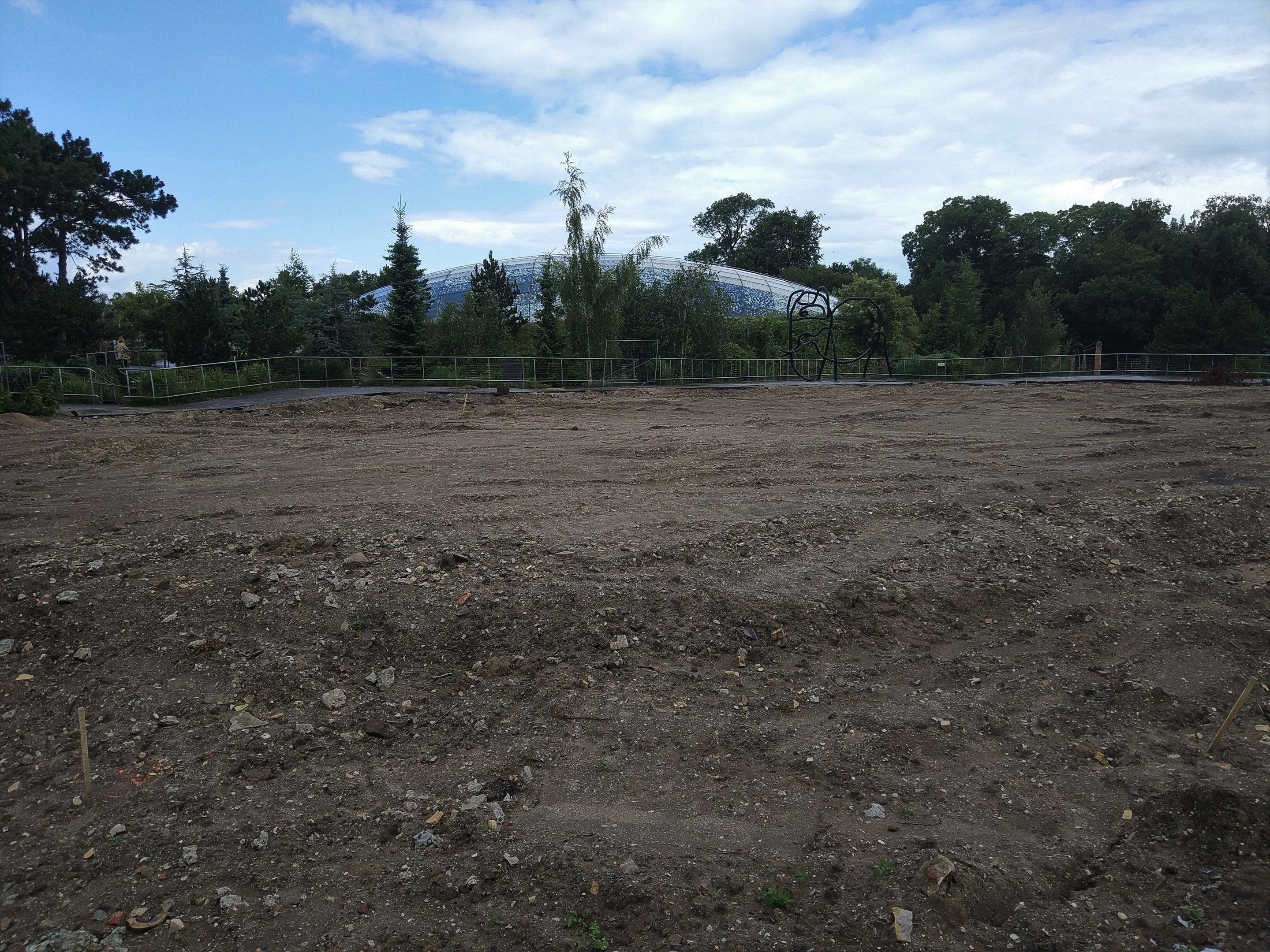 The old Elephant House/The new Giant Panda House