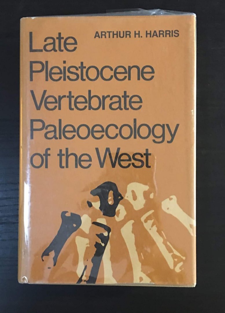 The Pleistocene Vertebrate Paleoecology of the West