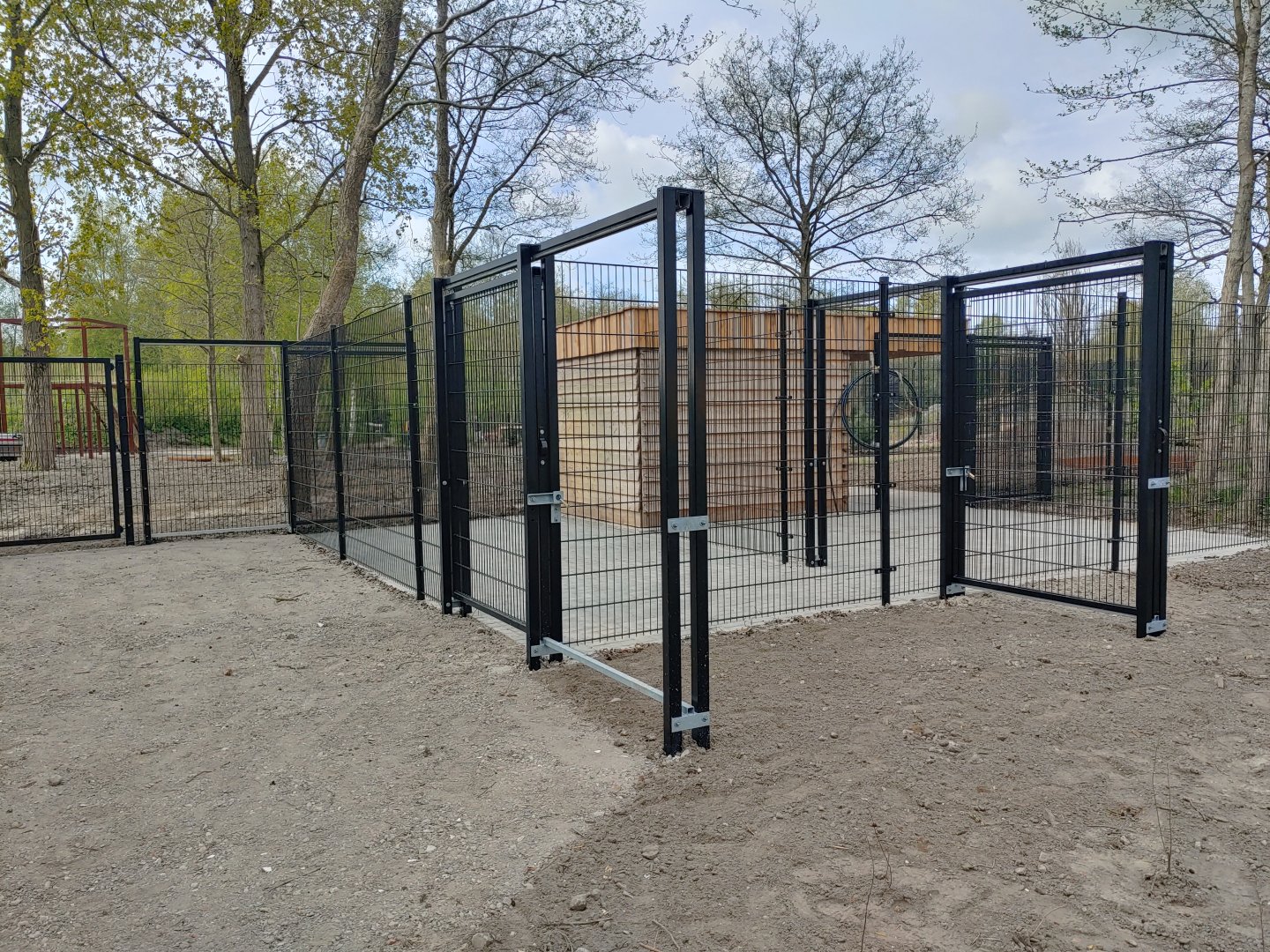 The separation for the Père David's deer