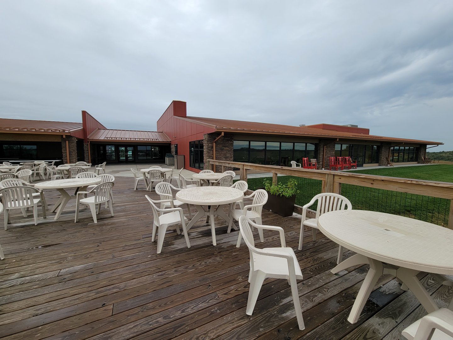 The Wilds - Back of Overlook building, cafe on the right