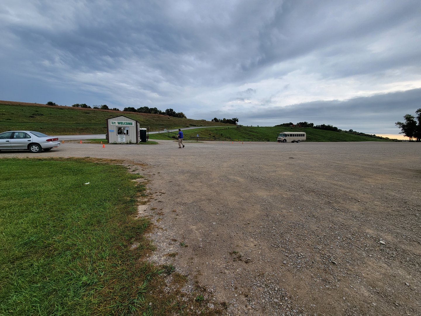 The Wilds - Parking lot entrance