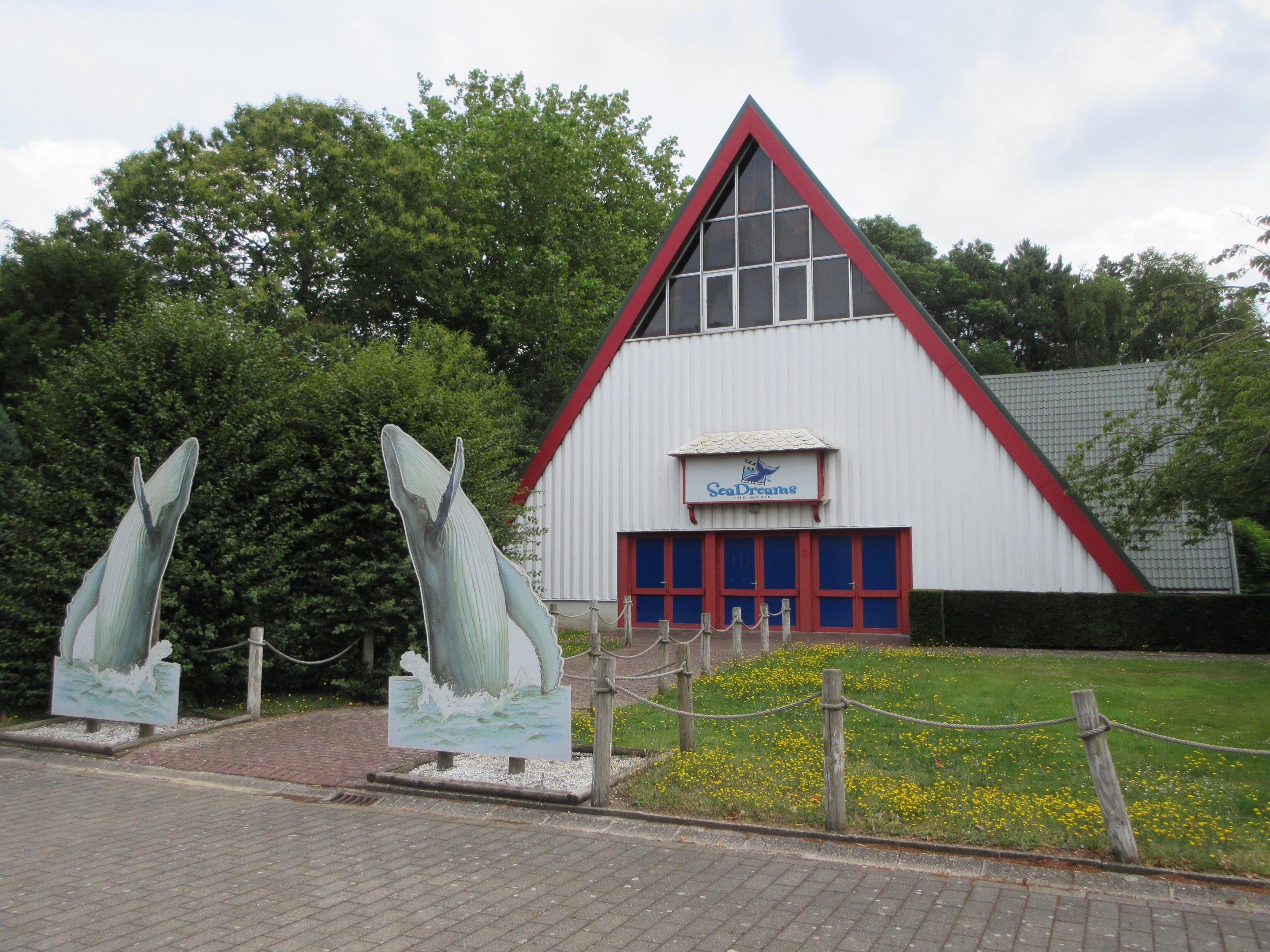 Theater (closed on my visit)