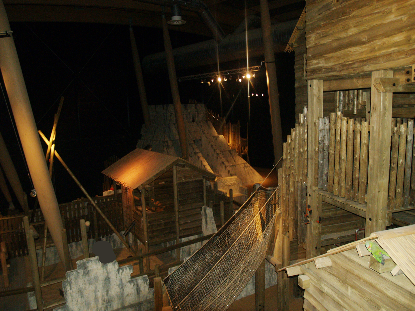 Themed indoor playground, 2008-03-01