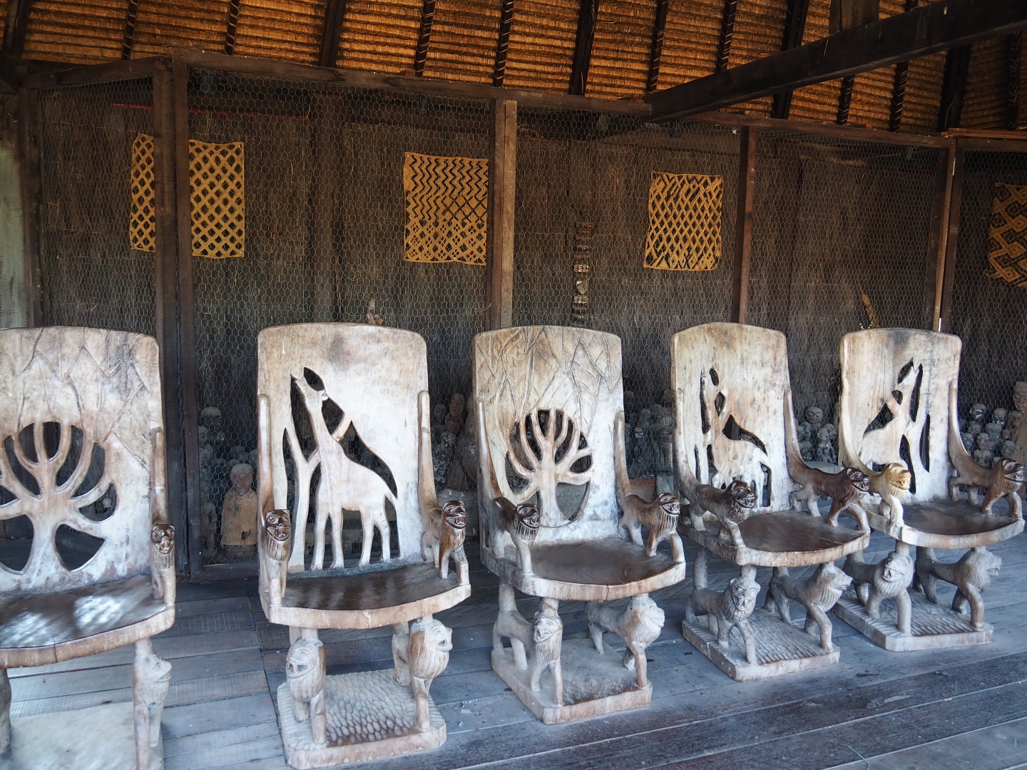 Theming in the African stilt village, 2021-09-03