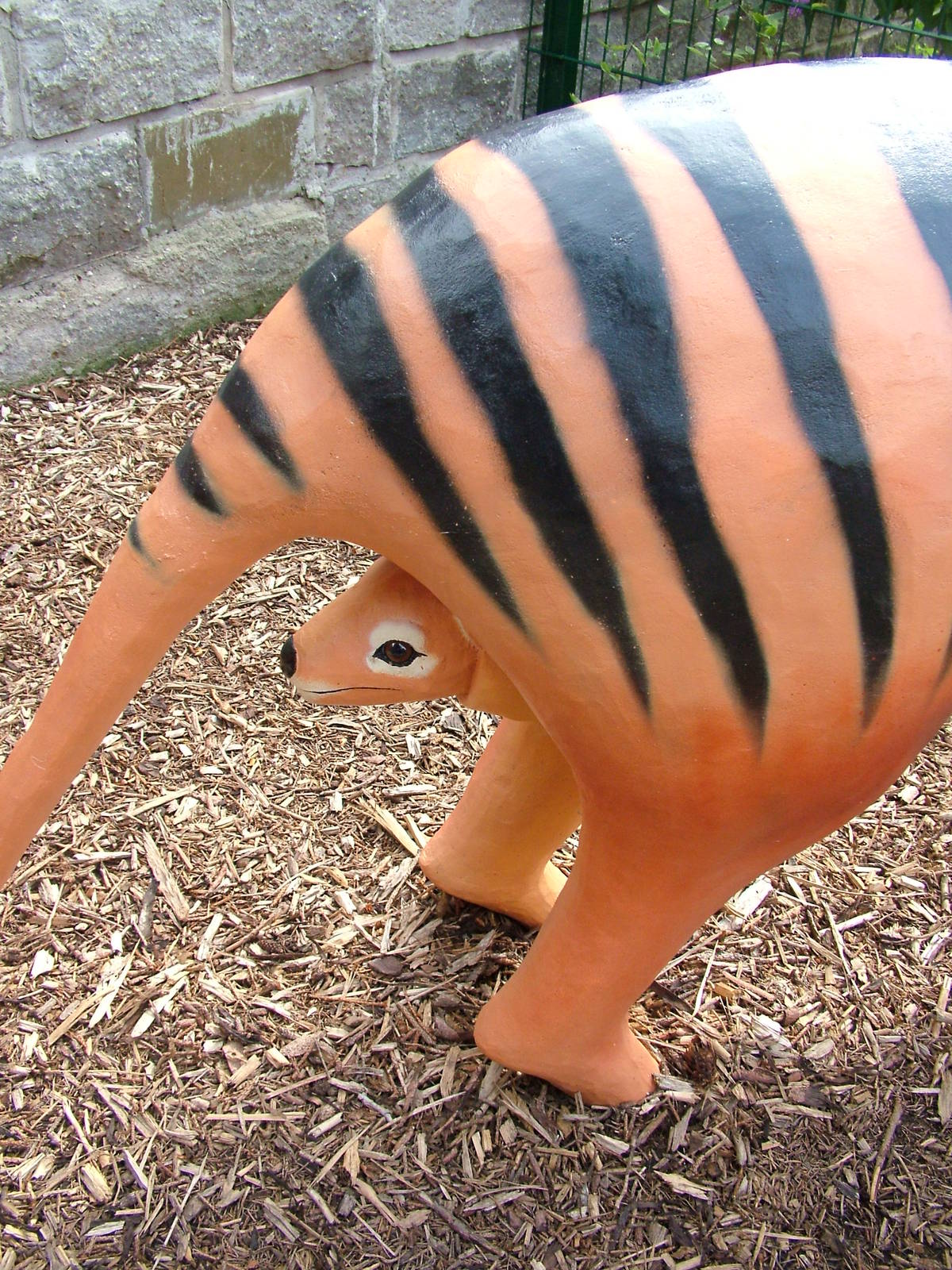 Thylacine Sculpture at Chleby, 26/08/12