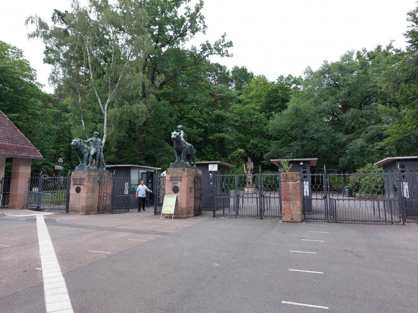 Tiergarten entrance