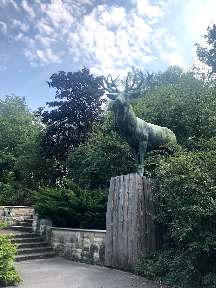 Tierpark Berlin- statue of historic red deer- 2020