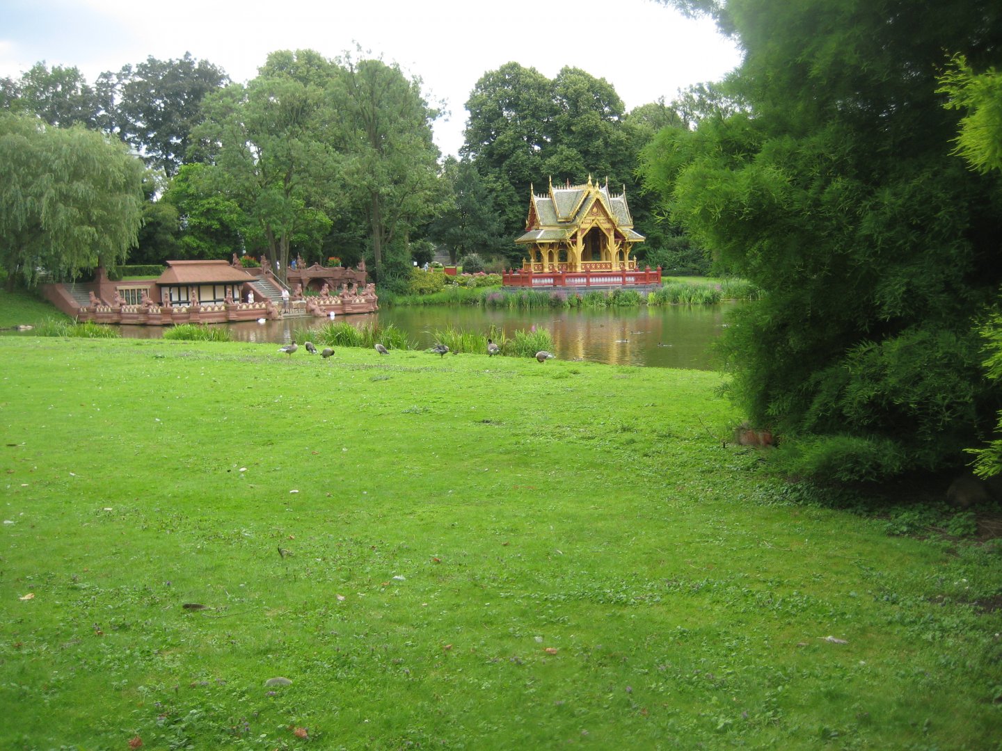 Tierpark Hagenbeck - Birma-Teich