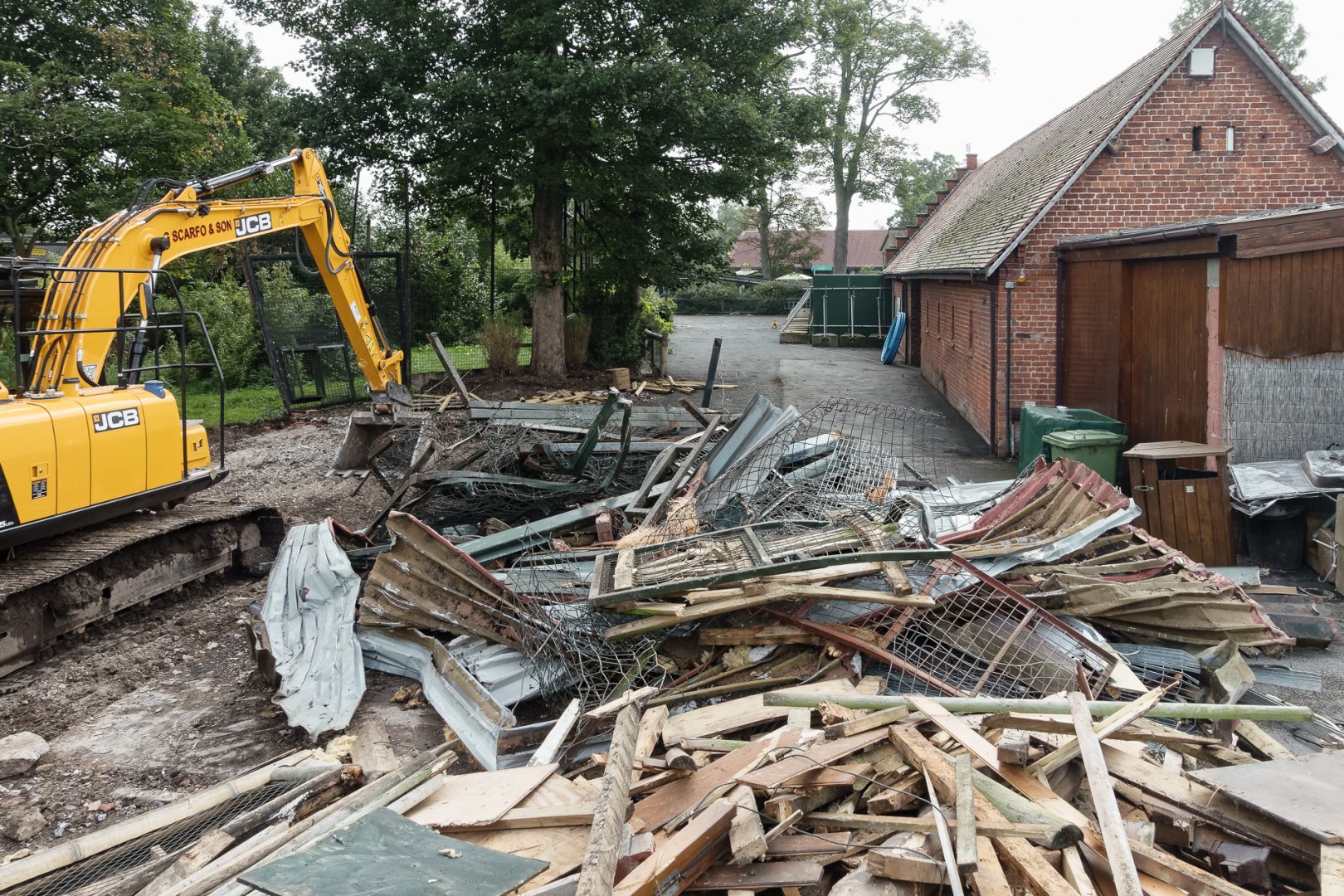 Tiger Enclosure Demolition - 26/08/2017