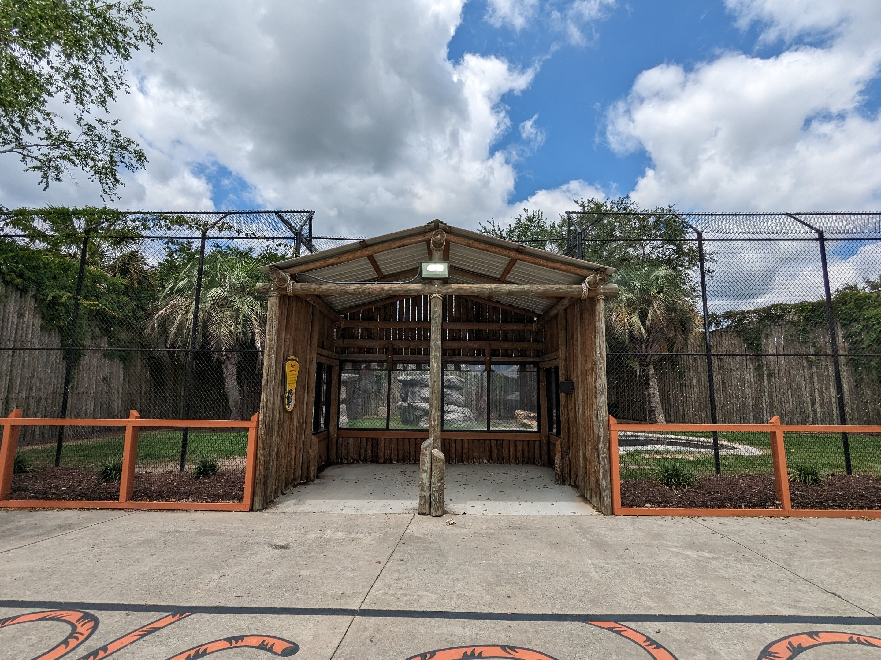 Tiger enclosure