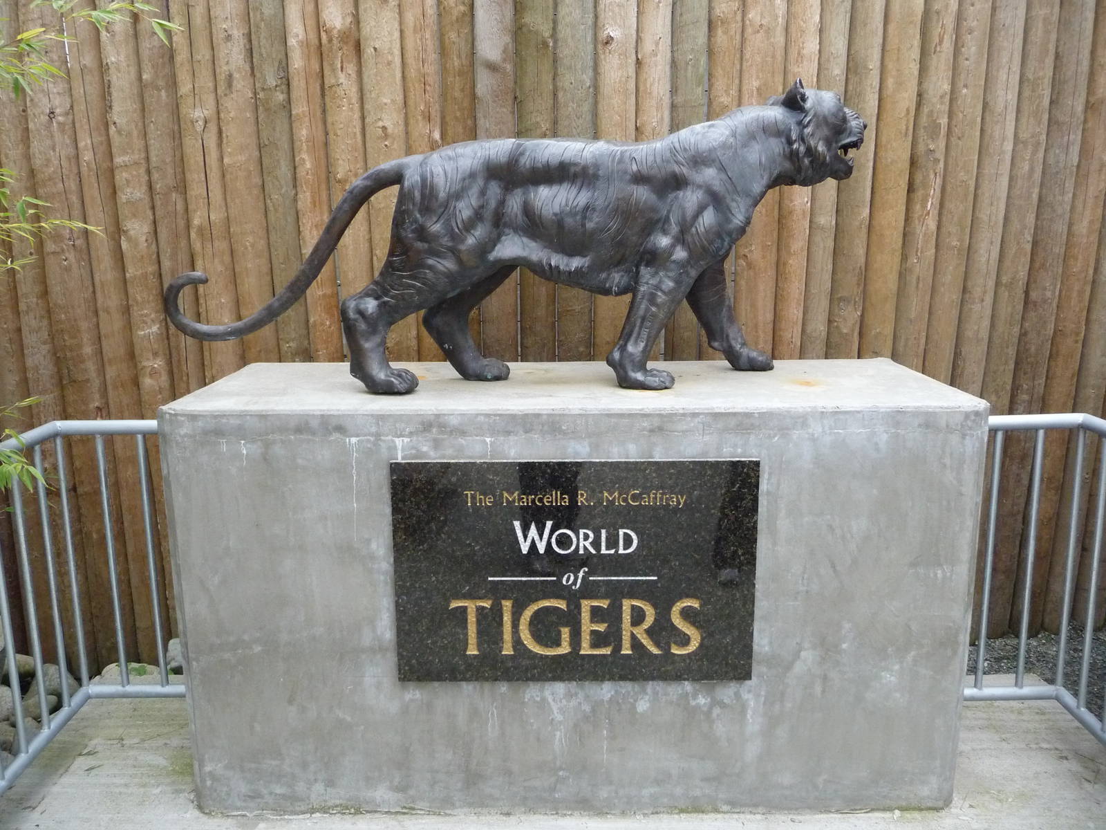 Tiger Statue