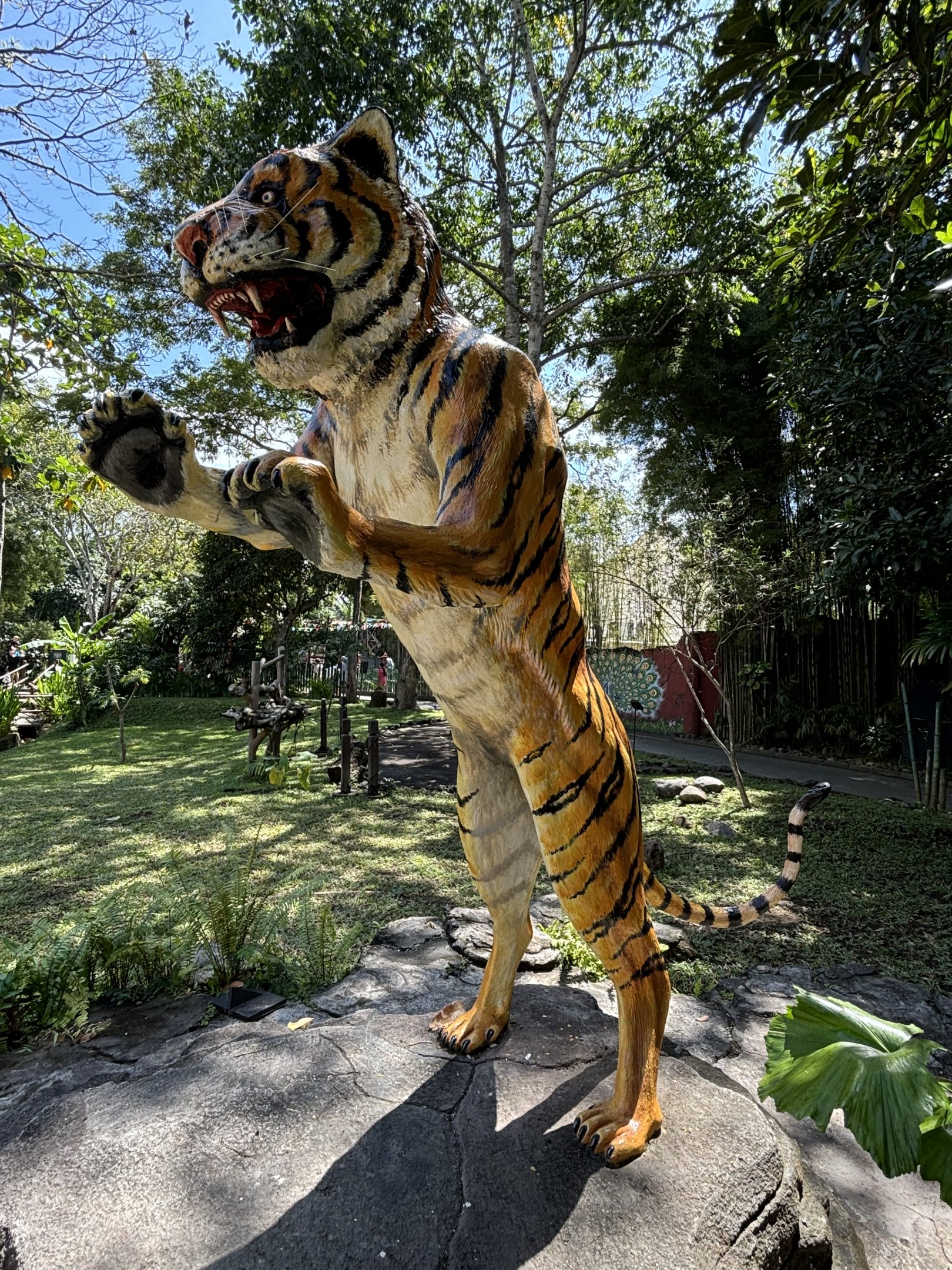 Tiger Statue
