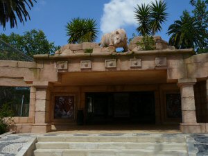 tiger temple entrance