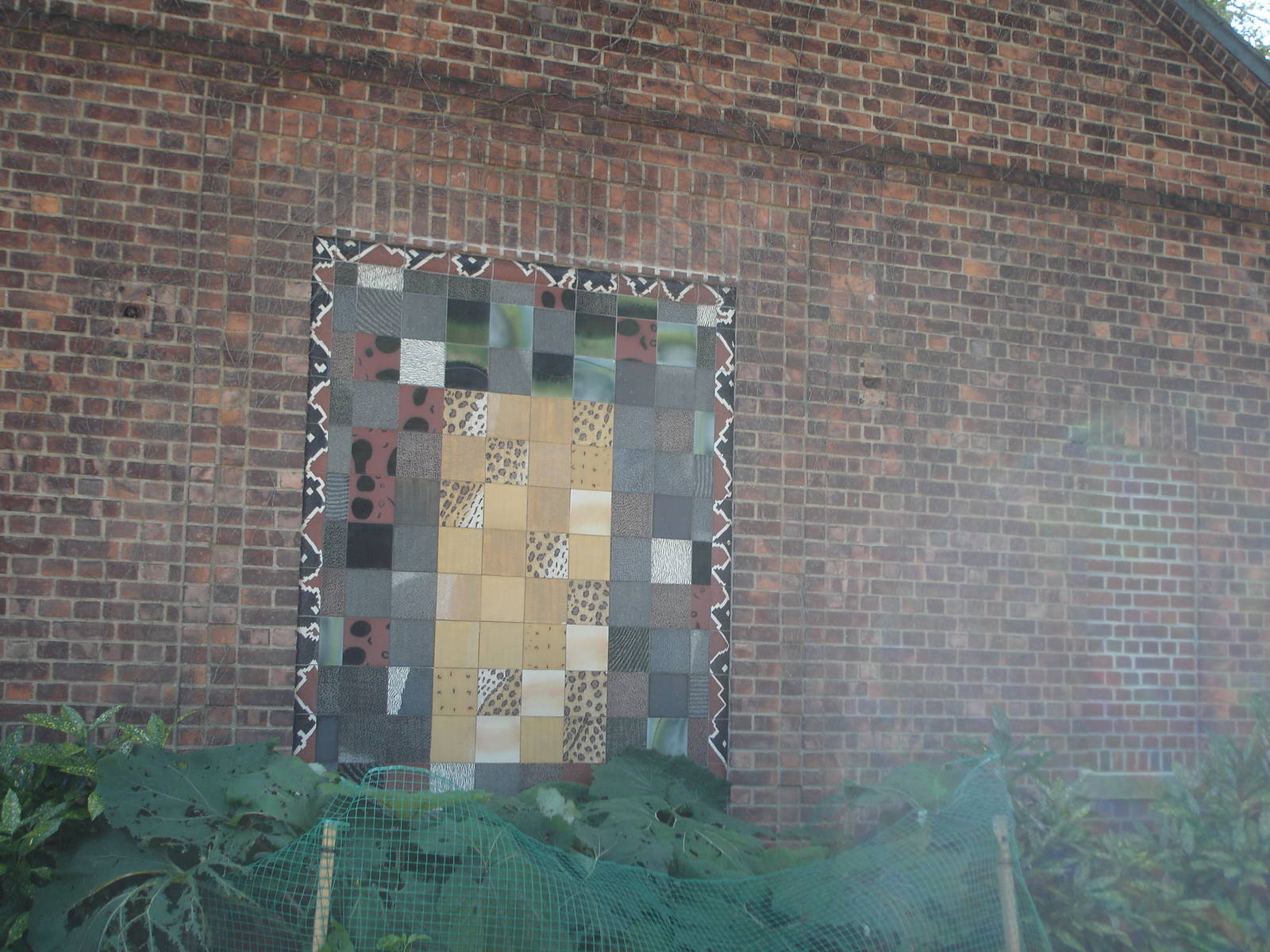 Tile wall quilt
