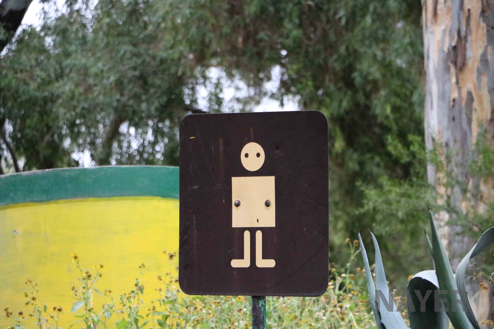 Toilet sign - Mendoza Zoo, April 2016
