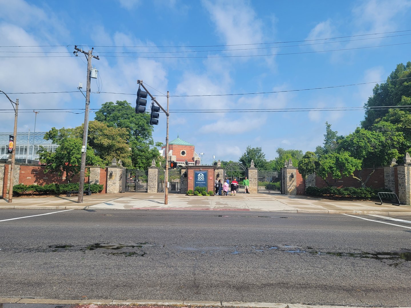 Toledo Zoo - Broadway St entrance