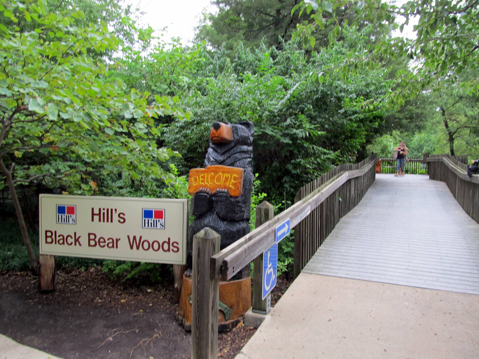 Topeka Zoo 2011 - Black Bear Woods