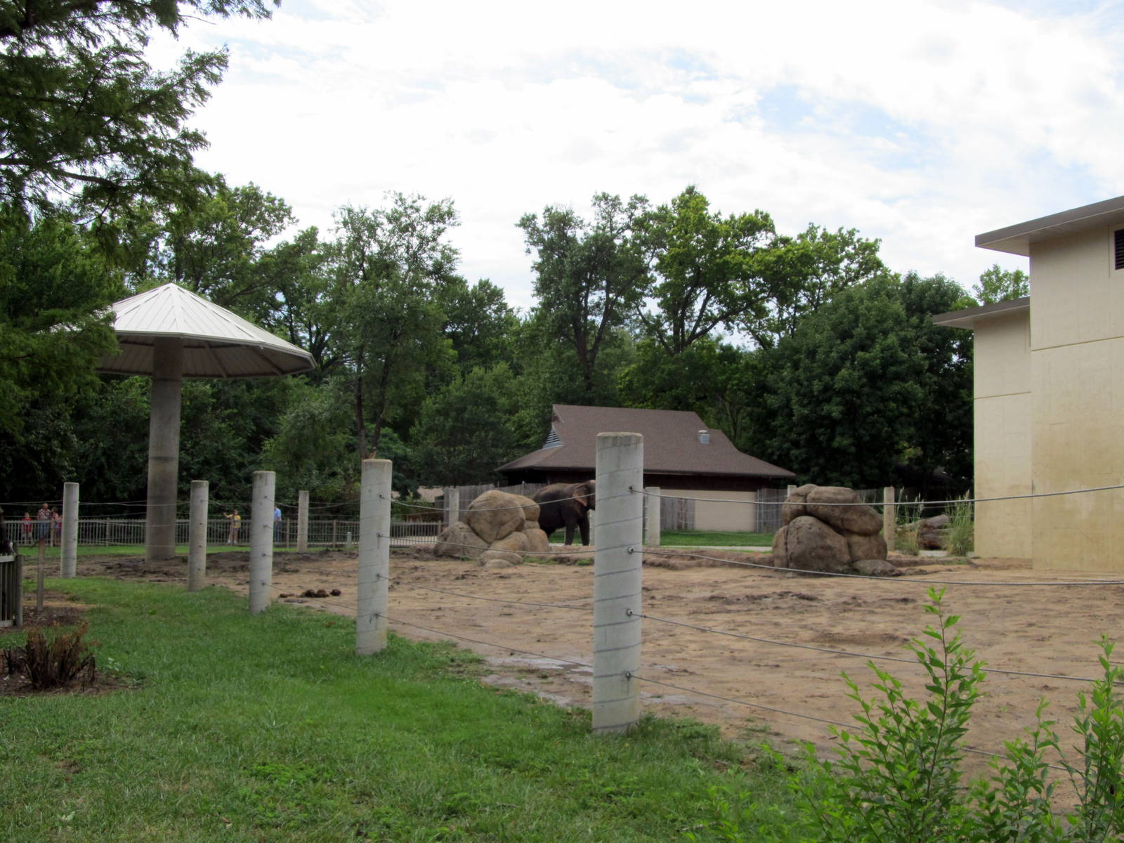Topeka Zoo 2011 - Elephant Exhibit