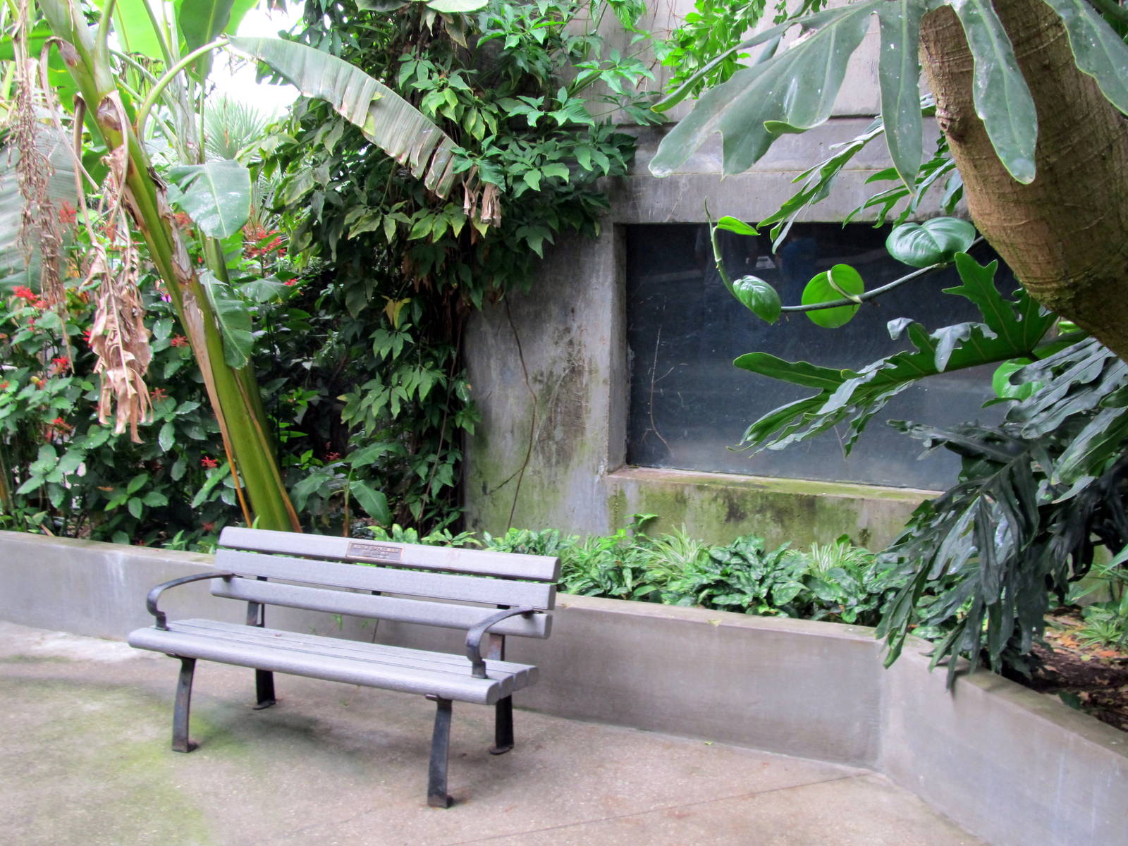 Topeka Zoo 2011 - Path