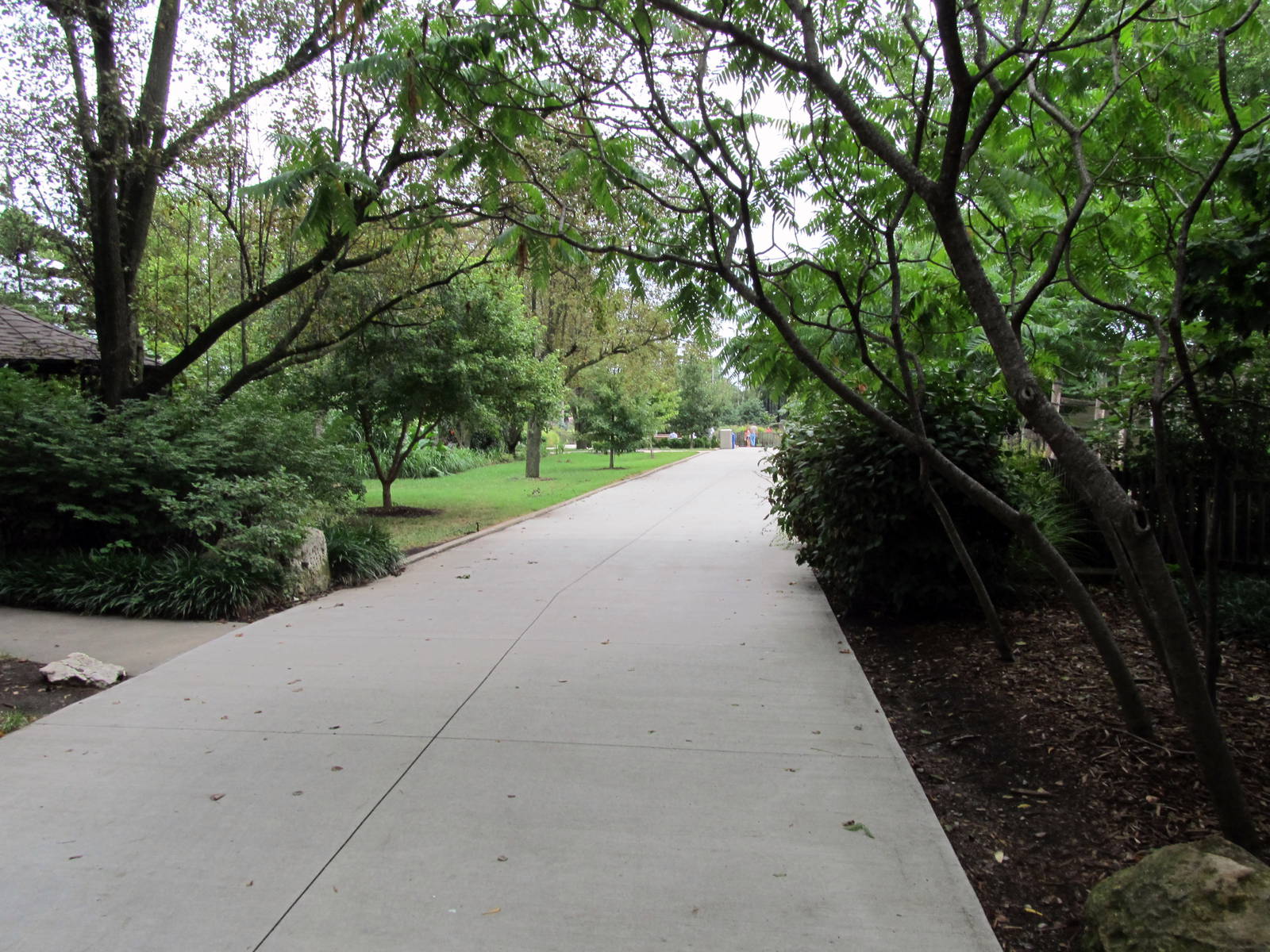 Topeka Zoo 2011 - Path