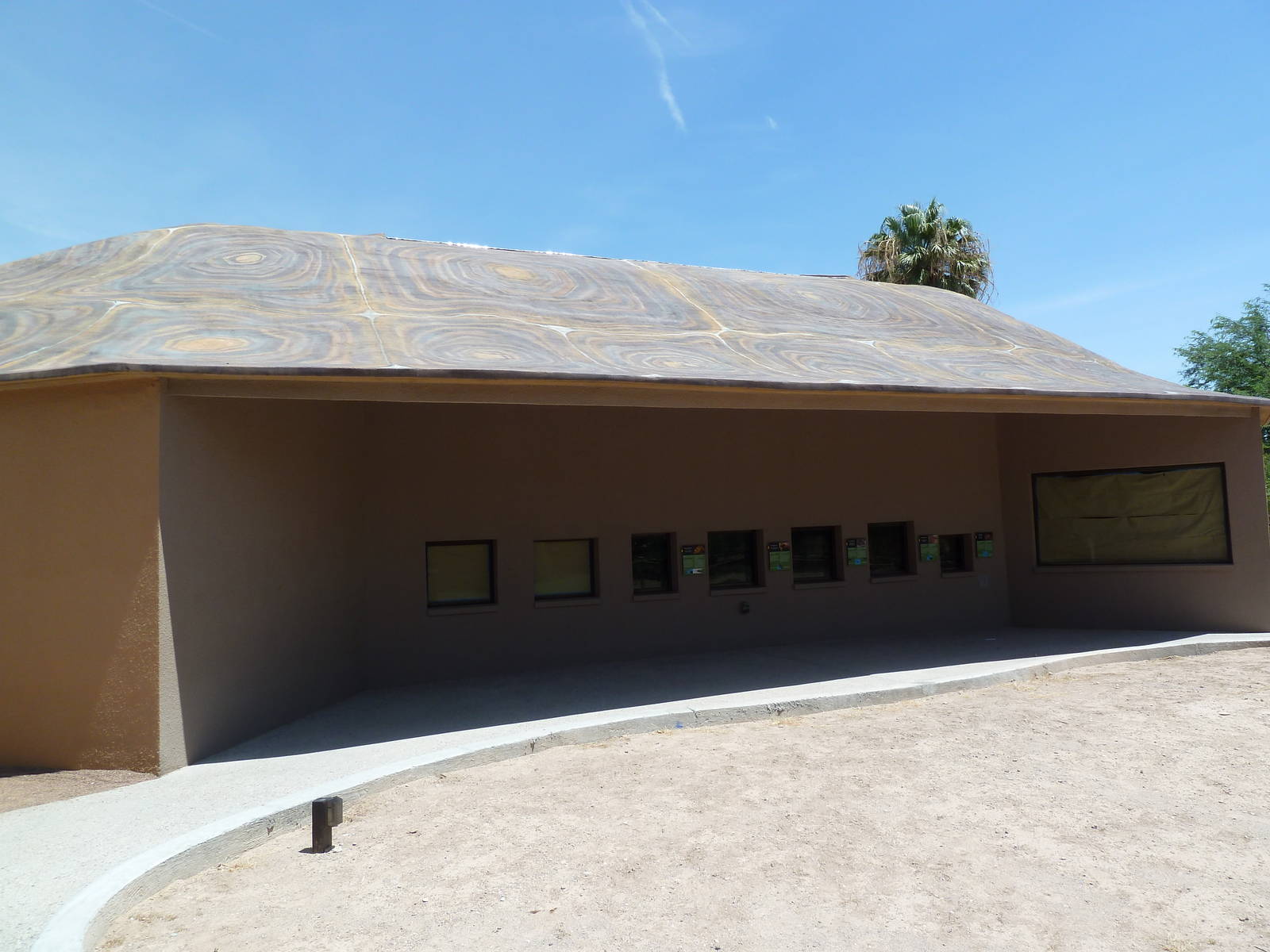 Tortoise-Shaped Reptile House - New In 2010