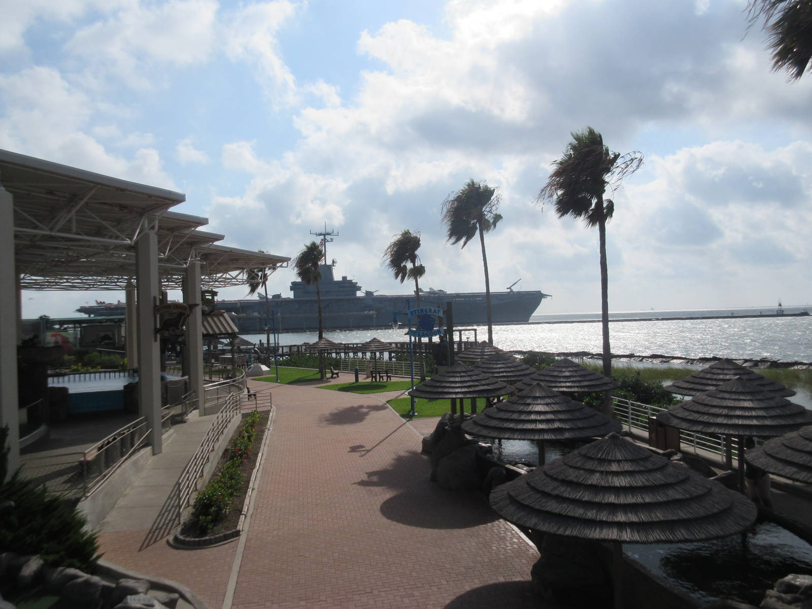 Touch Tank + USS Lexington Ship