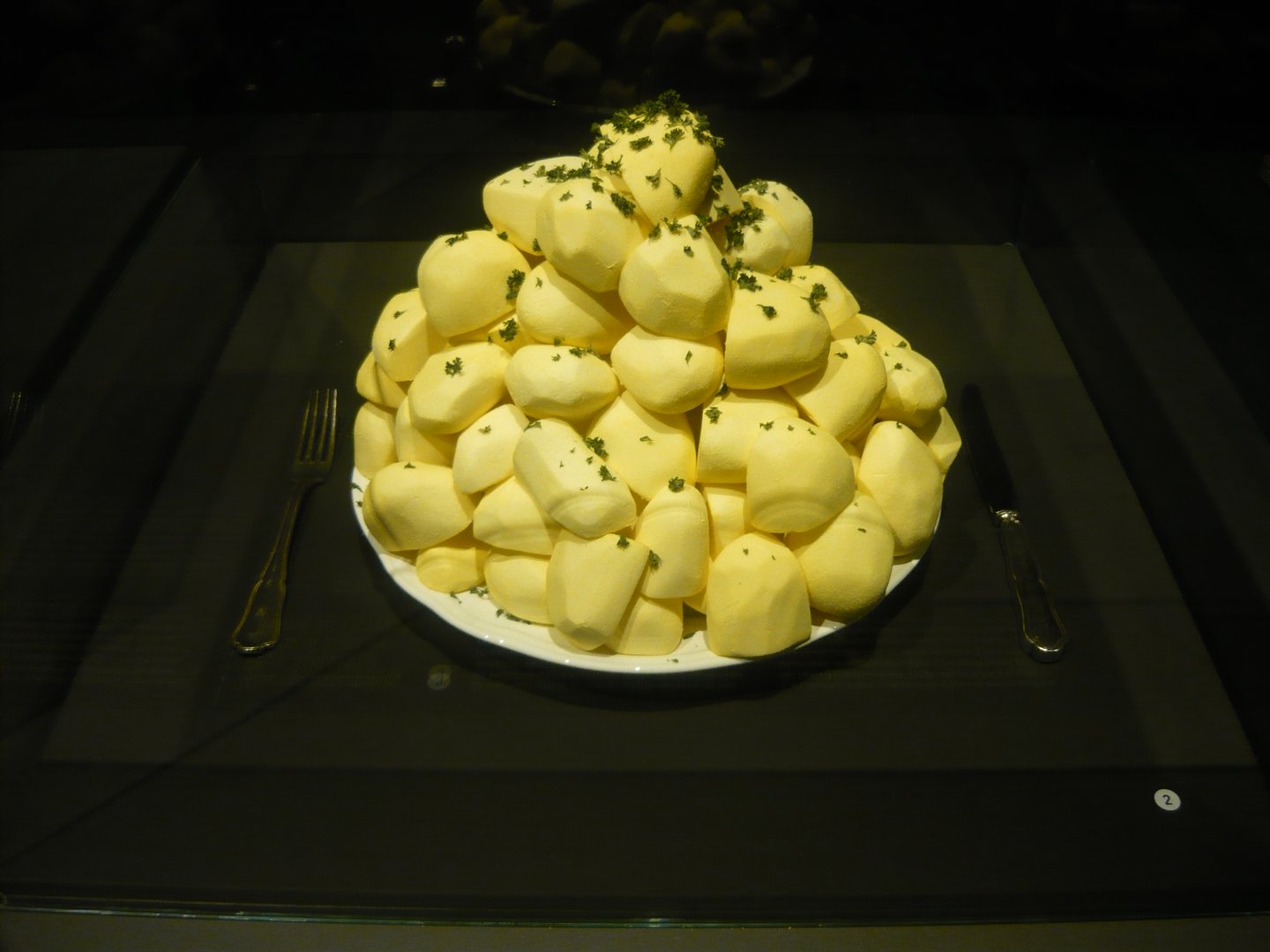 Toxicity (Poison exhibition)