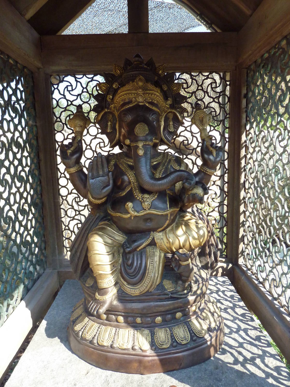 Toyota Elephant Passage