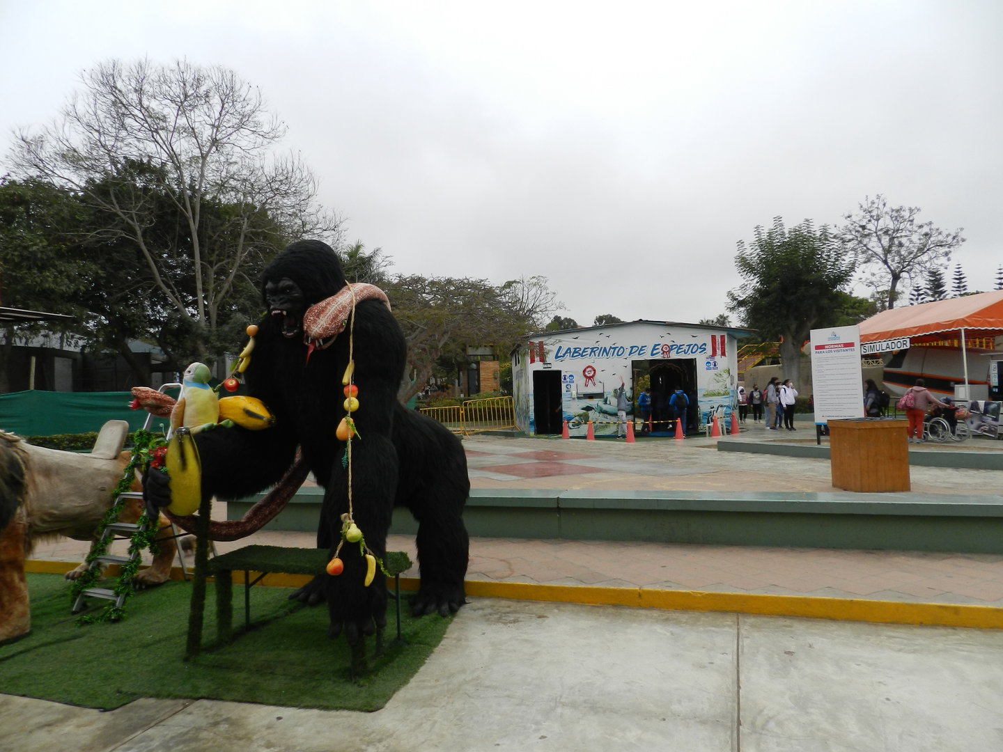 Toys and amusement exhibitions - Parque de Las Leyendas