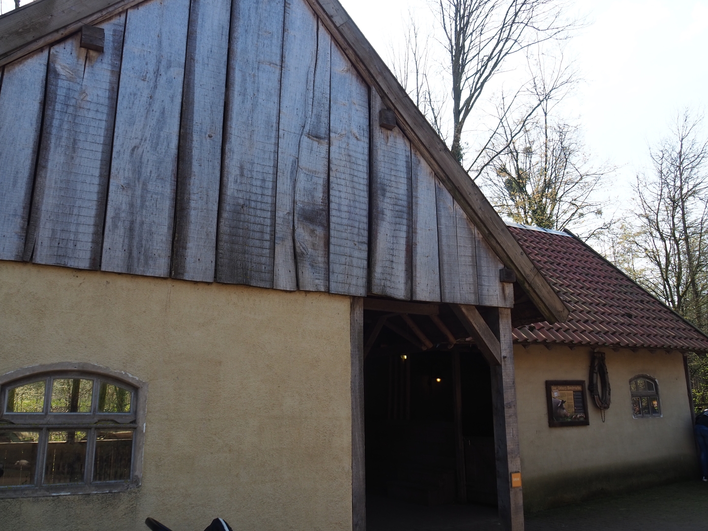 Traditional Limburg farm yard - Cow and pig barn, 2019-03-30