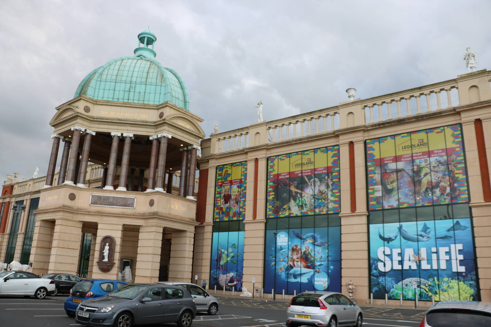 Trafford centre exterior, September 2015
