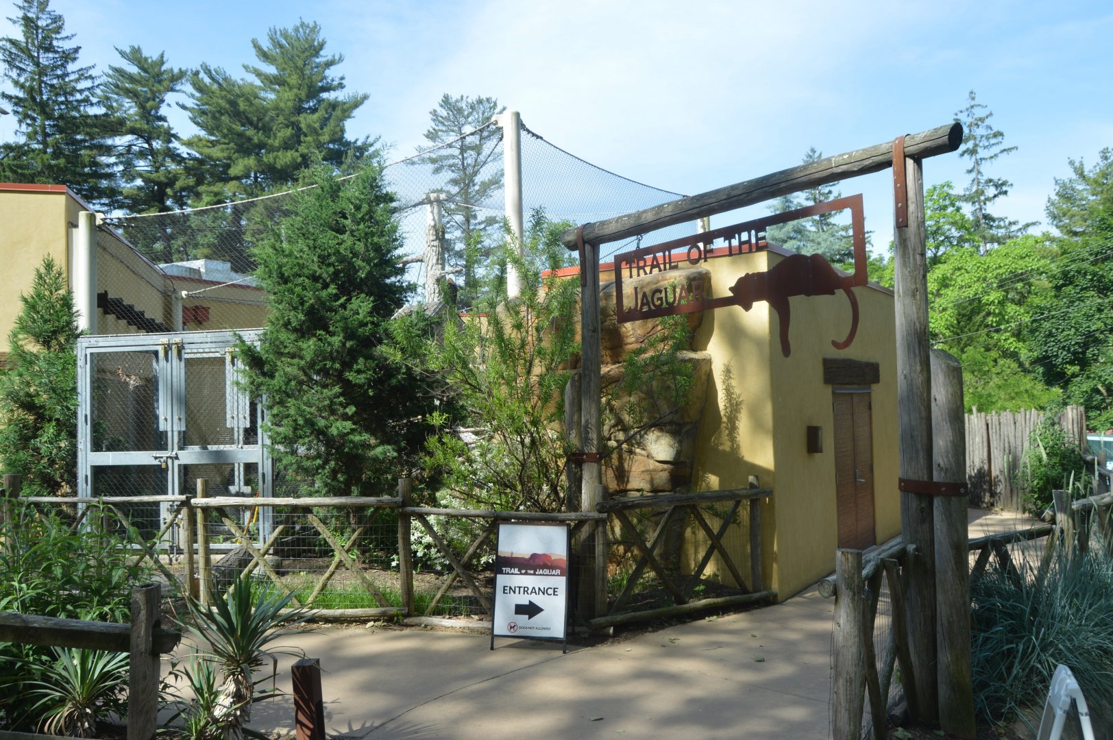 Trail of the Jaguar - Entrance