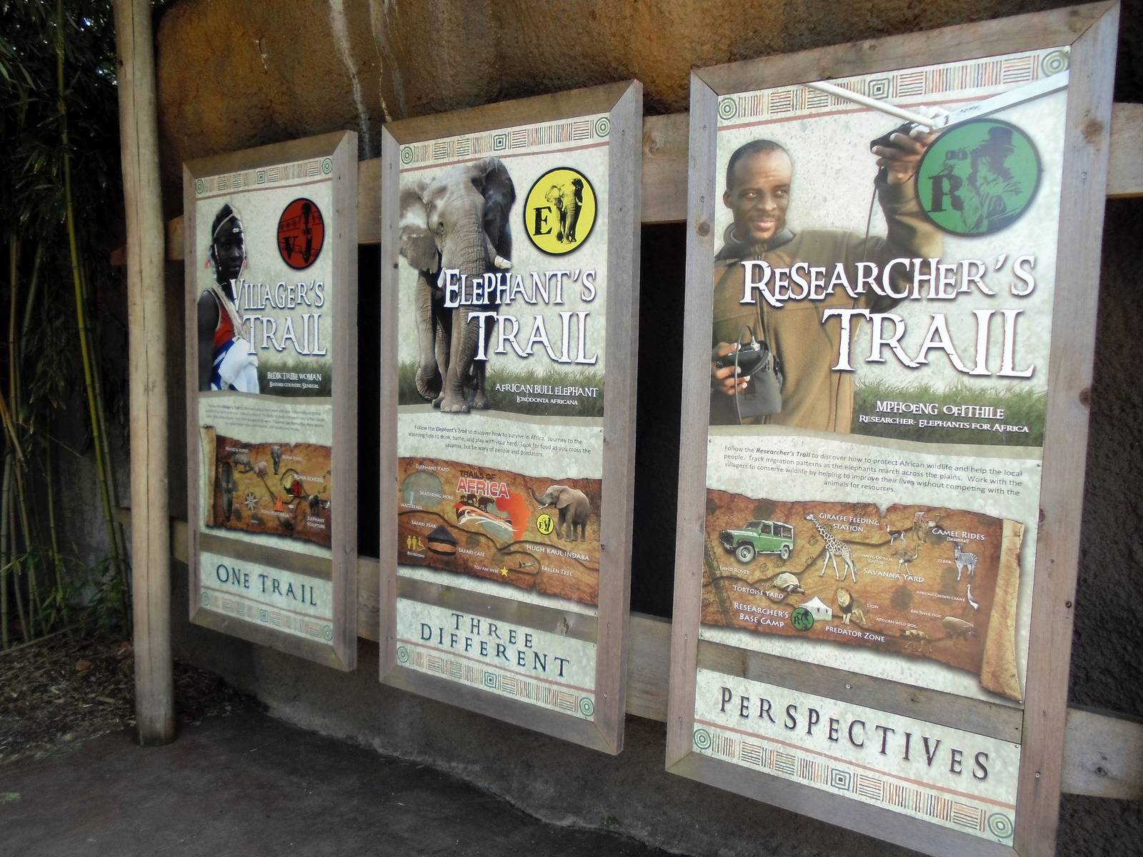 Trails of Africa Signage