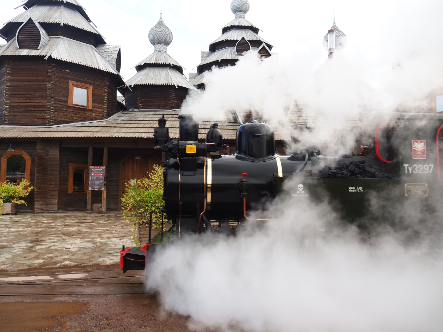 Train leaving the hangar belching crap, 2019-10-04