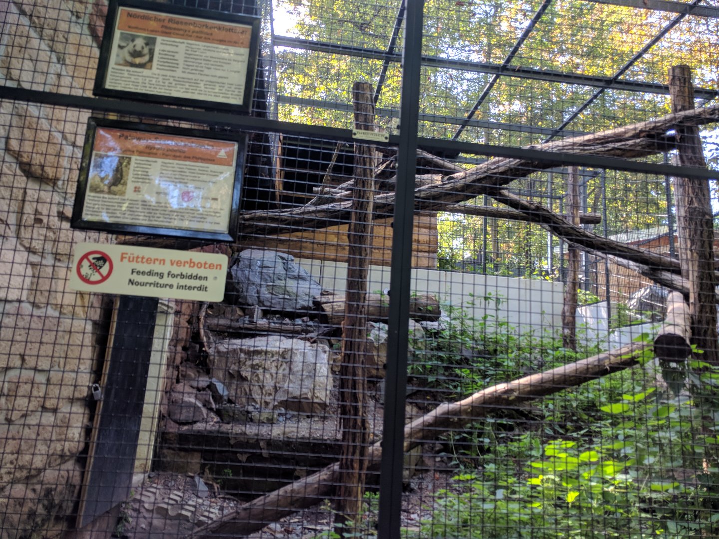 Treasures of the Phillipines Palawan Porcupine and Giant Cloud Rat Enclosure