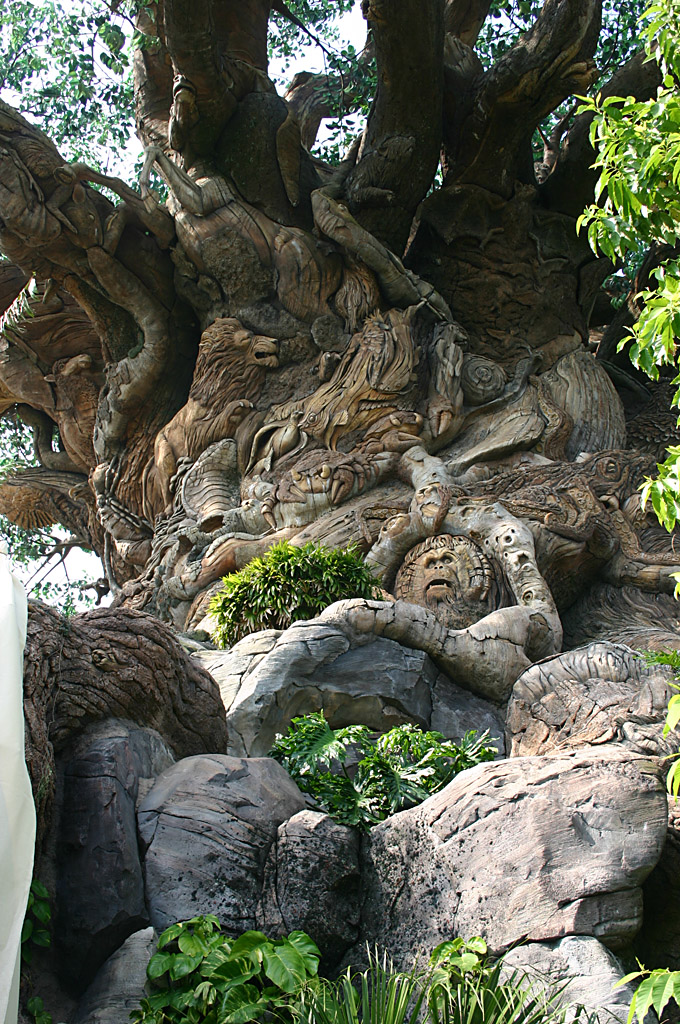 Tree of Life detail at Disneys Animal Kingdom 22/03/05