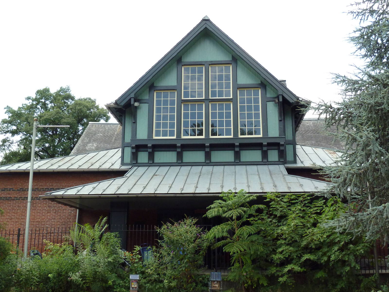 Treehouse - Member's Only Building