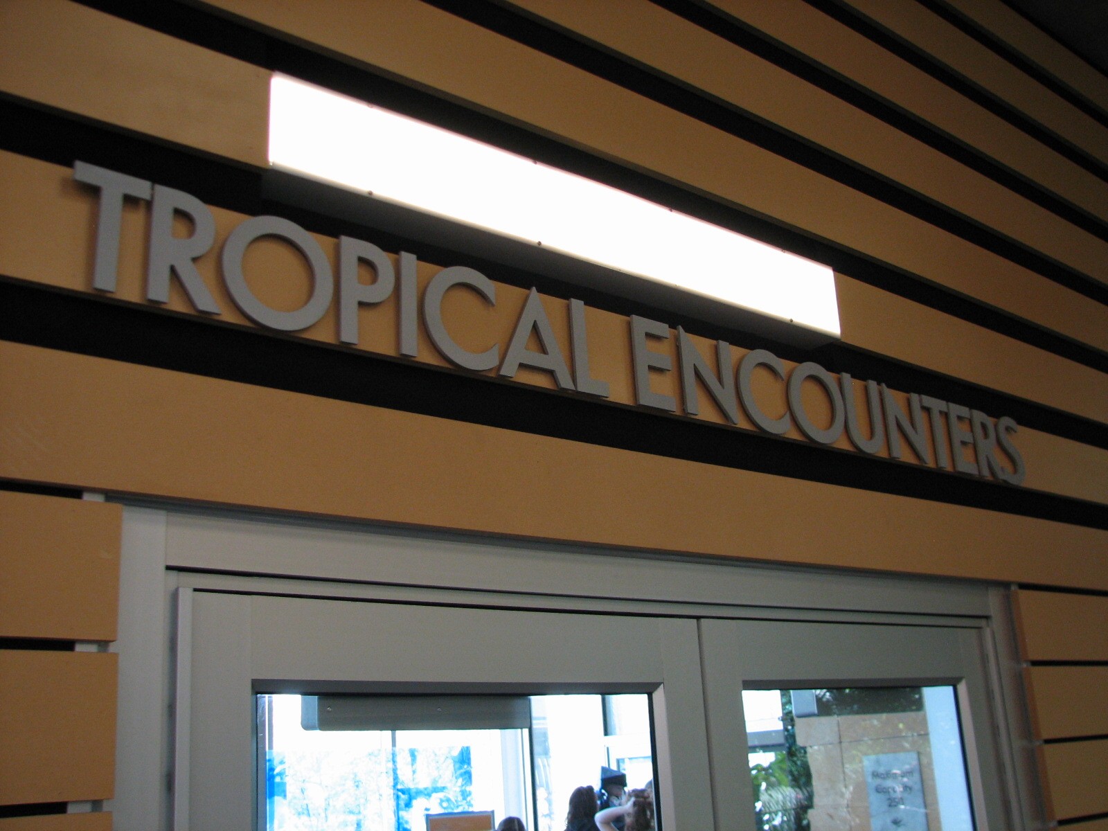 Tropical Encounters - Entry