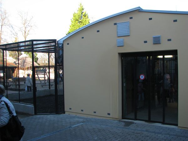 Tropical house Matamata