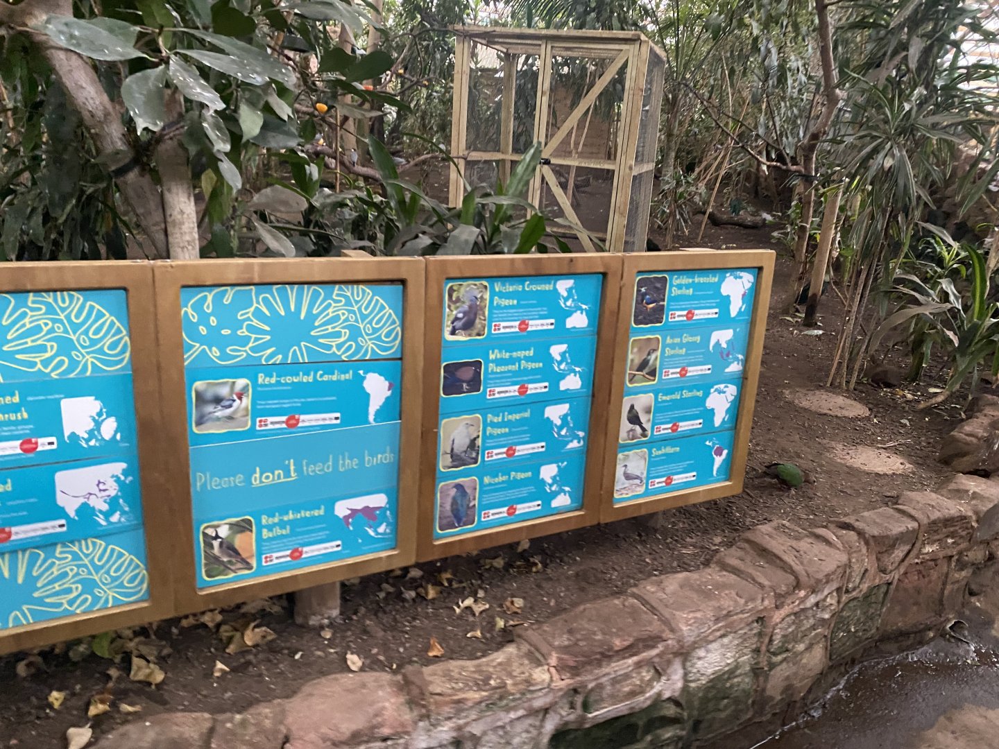 Tropical Realm - inhabitants signage 191021