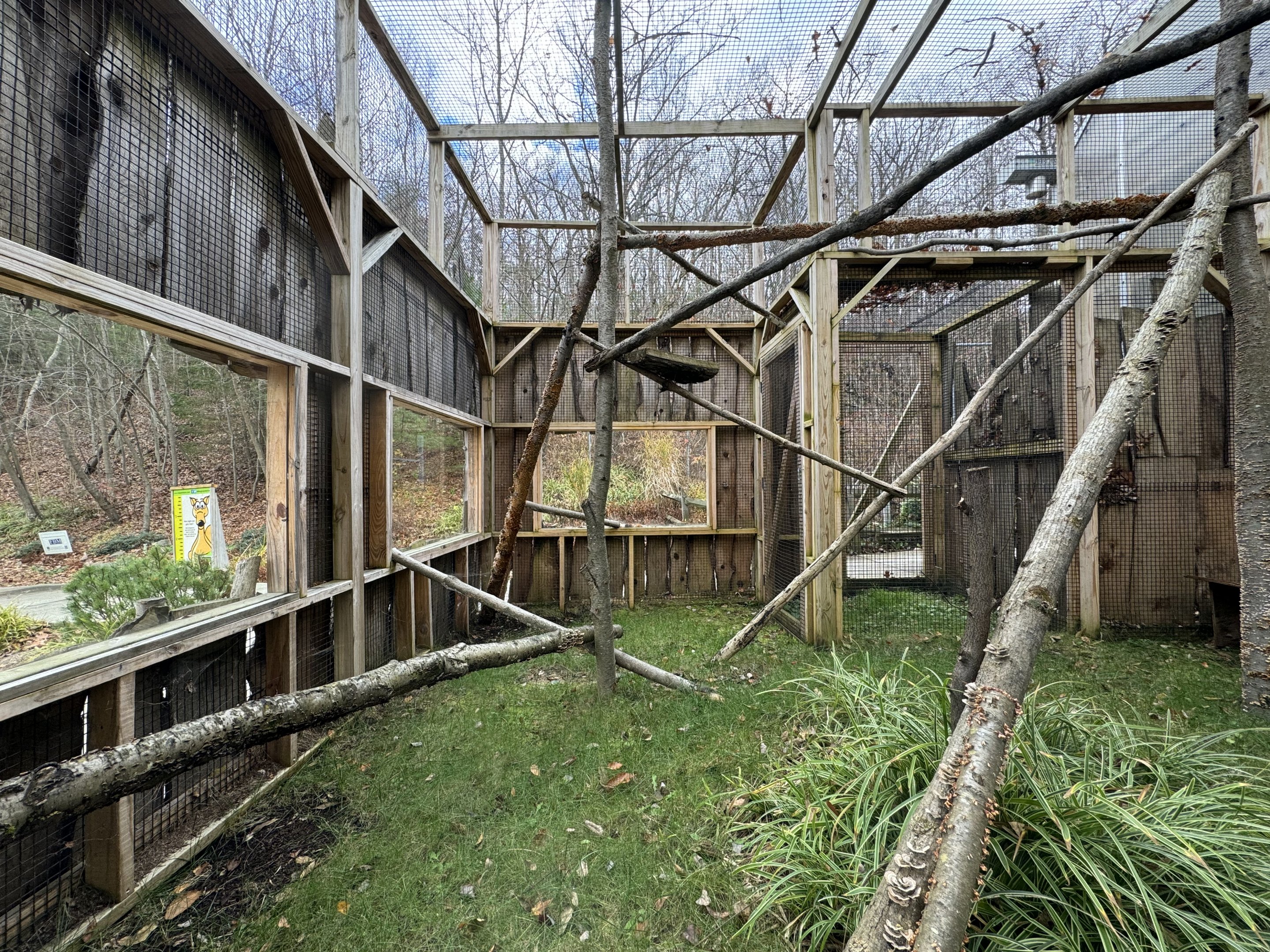 Tropics building - Outdoor exhibit