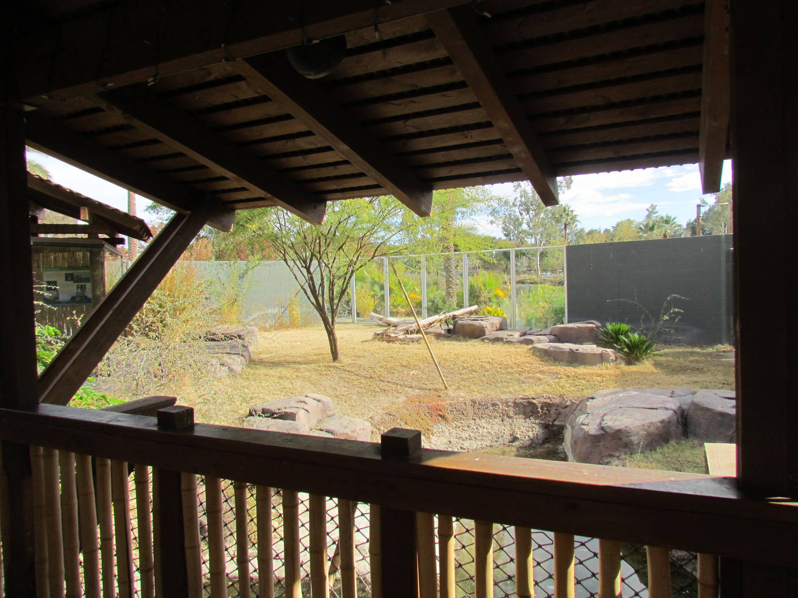 Tropics Trail - Land of the Dragons