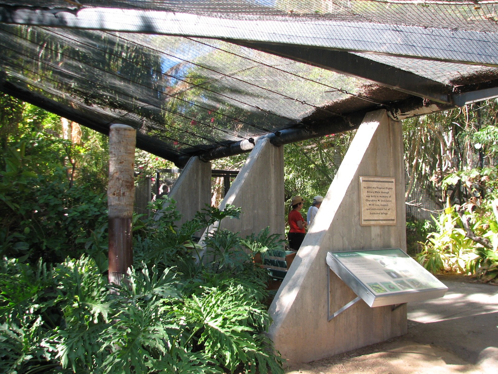 Tropics Trail - Tropical Flights - Walk-through Aviary