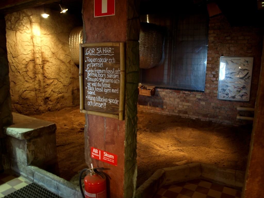 Tropikariet - Dinosaur Dig