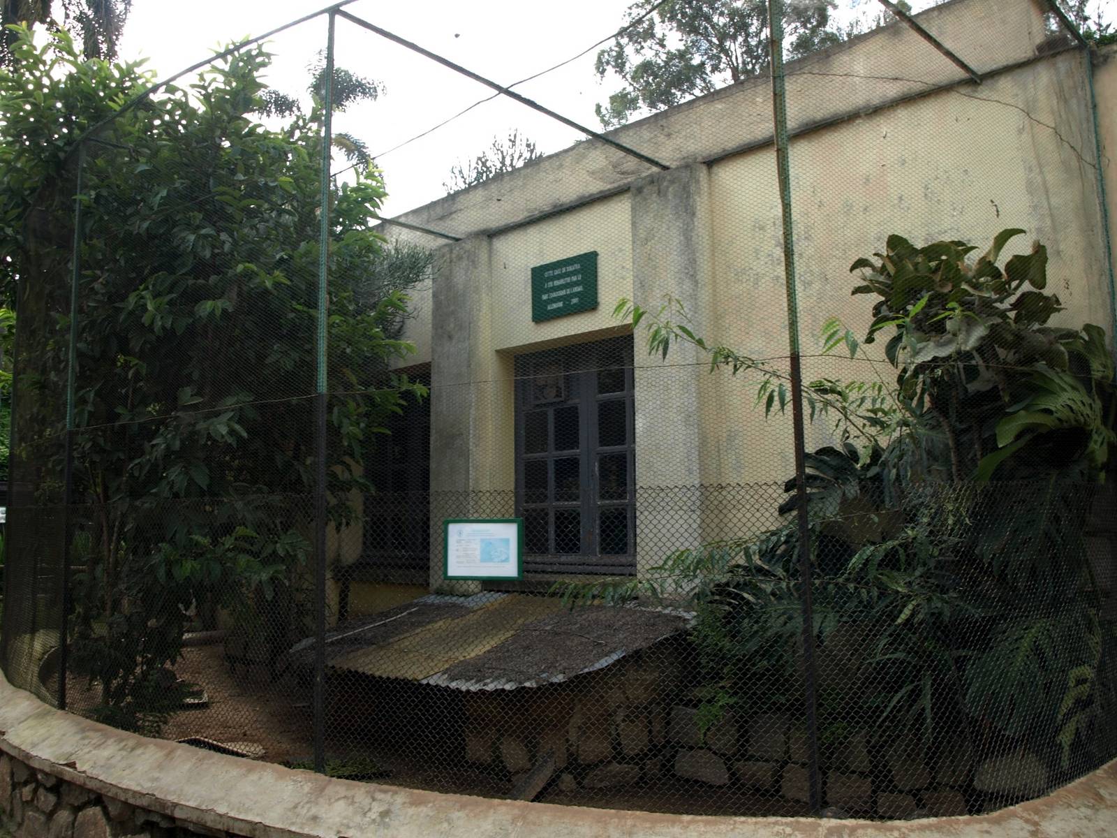 Tsimbazaza Zoo - Vivarium