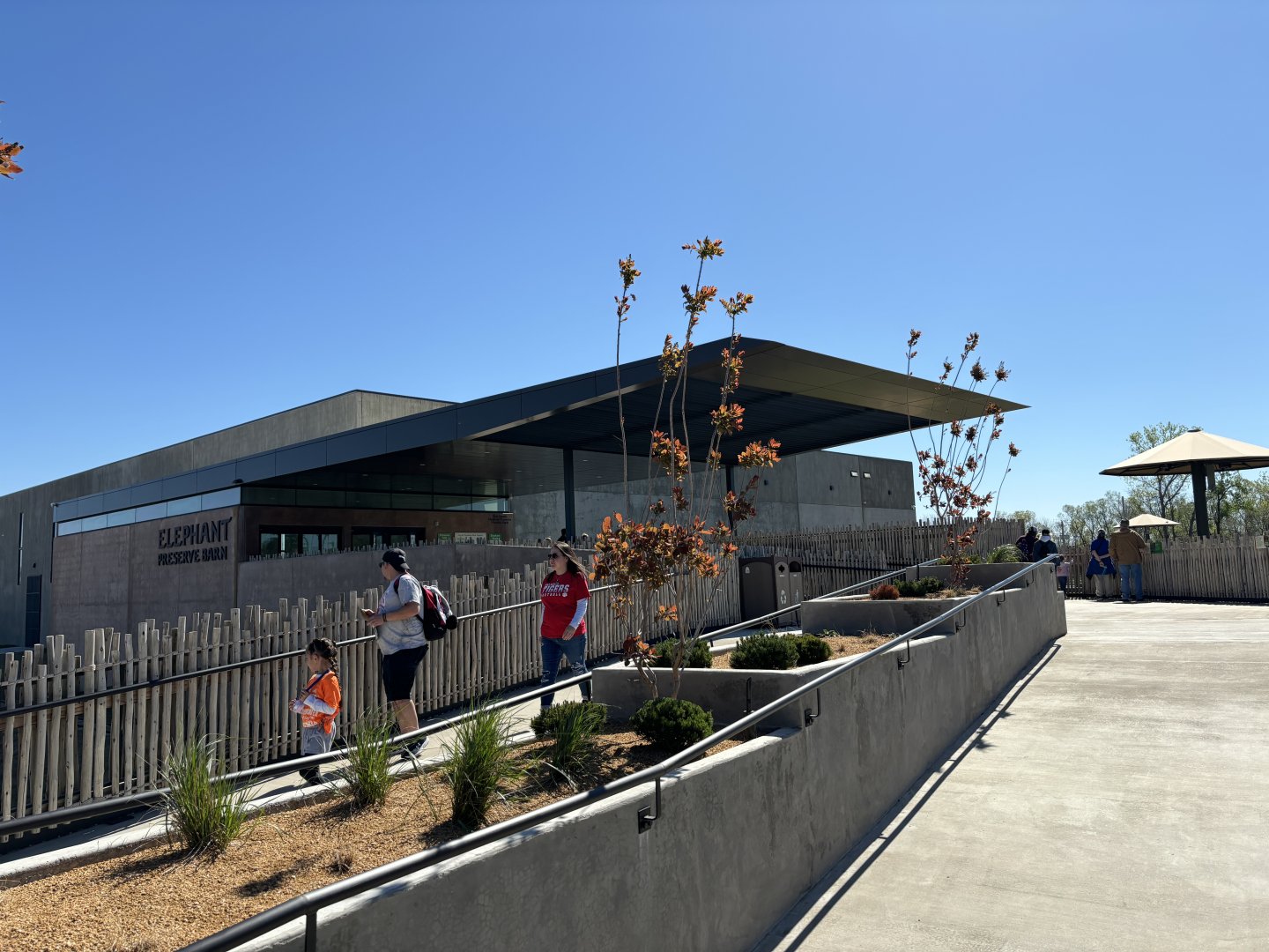 Tulsa Zoo Elephant Preserve Barn