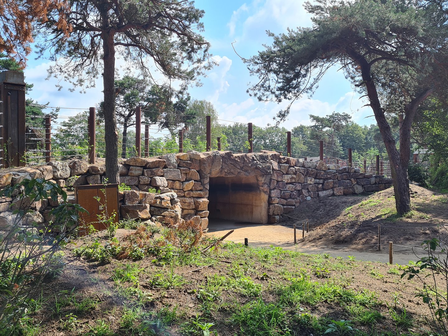 Tunnel under new Elephant valley
