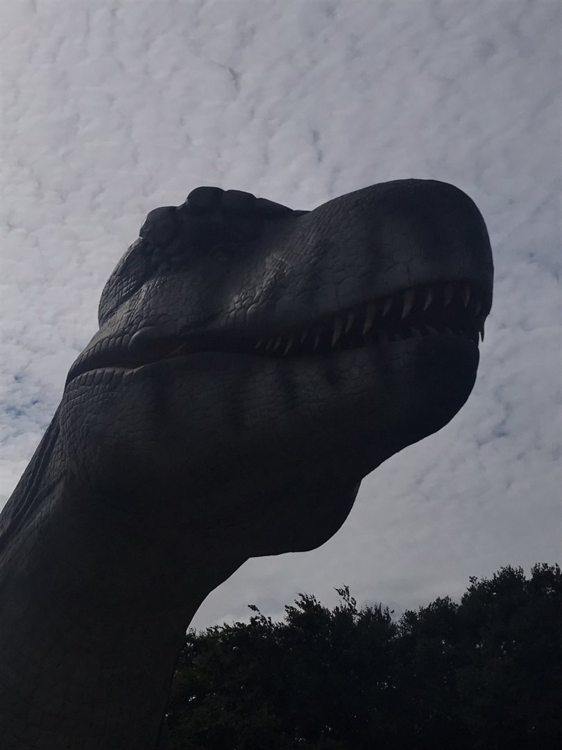 Tyrannosaurus animatronic