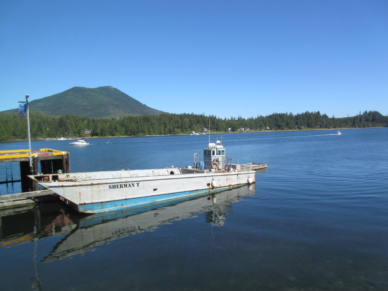 Ucluelet Aquarium - Exterior View